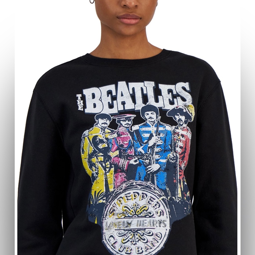 NWT THE BEATLES SGT PEPPER’s BAND Graphic Sweatshirt Black Oversized Size S - Picture 3 of 6